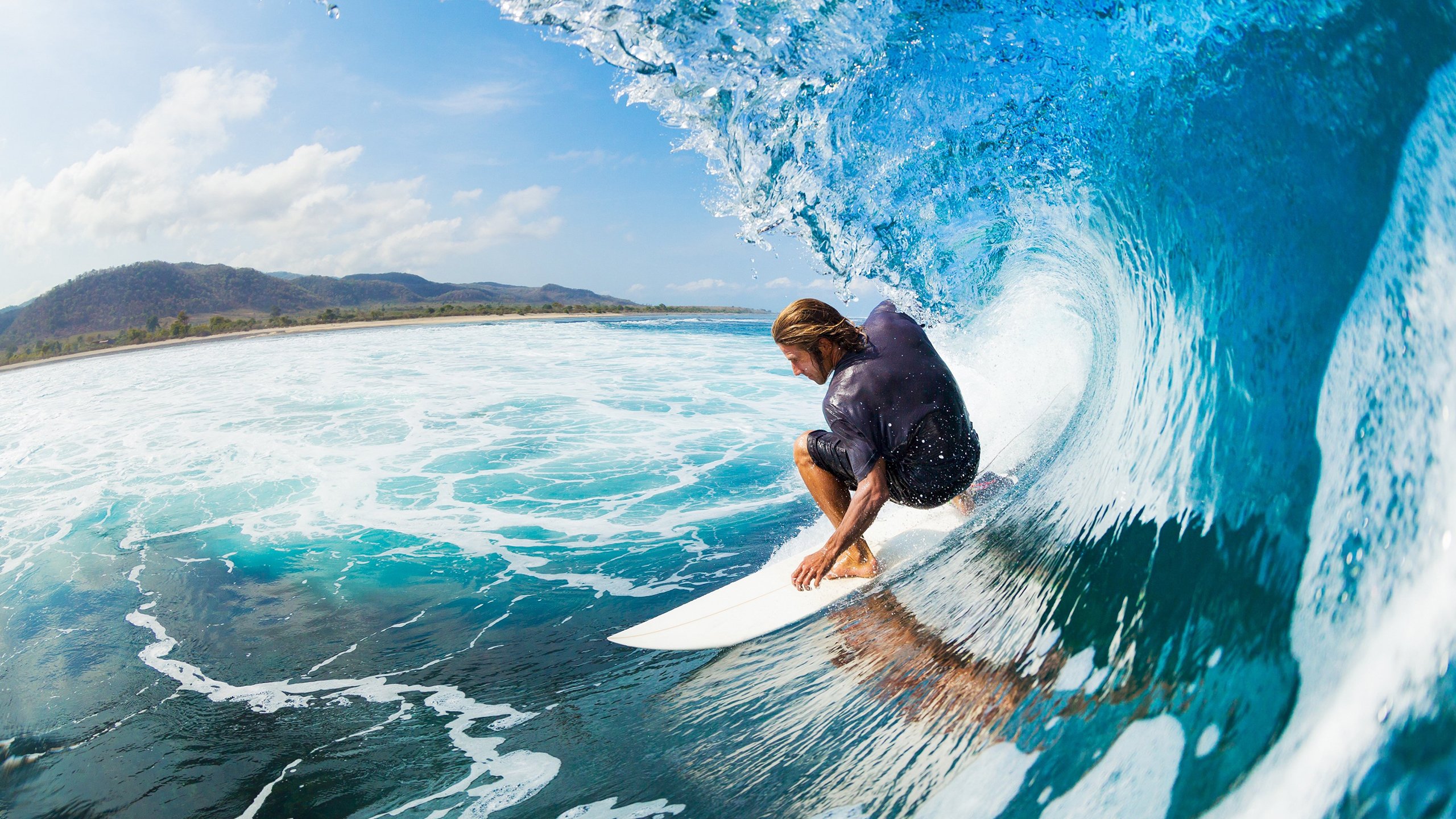 产业融合：汽车制造商的赛场新布局，汽车产业链技术服务平台