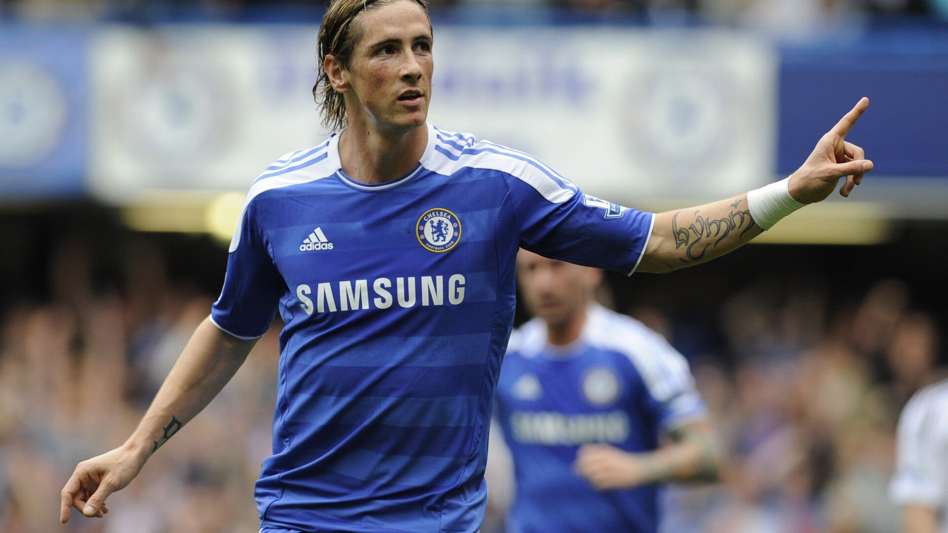 产业融合：汽车制造商的赛场新布局，汽车产业链技术服务平台